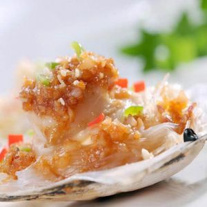 Garlic steamed scallops with fans